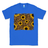 True Royal leopard sunflowers background Classic Tee - RanaPortraitStore