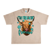 French Oak i'm freakin freezin long haired cow Urban Heavy Tee - Jasminsmagicworld