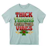 Arona thick thighs christmas vibes Heavy Core Tee - BarkalooDesign