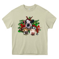 Mossy christmas cows with tree Heavy Core Tee - RanaPortraitStore