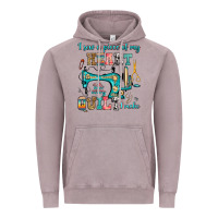 Vintage Zinc i sew a piece of my heart into every quilt i make Vintage Hoodie - RanaPortraitStore