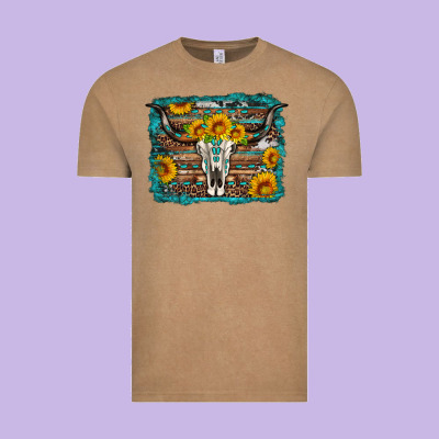 Longhorn Bull Skull Western Turquoise Background Vintage Tee Designed By Artiststas