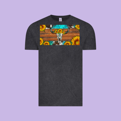 Longhorn Bull Skull License Plate Vintage Tee Designed By Artiststas