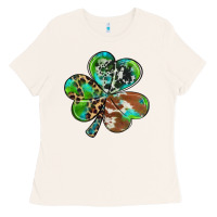 Bone western shamrock Ladies Tee - RanaPortraitStore
