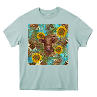 Arona western highland cow Heavy Core Tee - BarkalooDesign