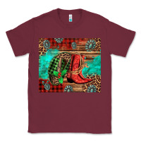 Burgundy country boots and cowboy hat christmas Classic Tee - Jasminsmagicworld