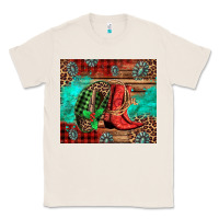 Natural country boots and cowboy hat christmas Classic Tee - Jasminsmagicworld
