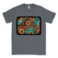 Charcoal Heather christmas sunflowers and buffalo plaid background Classic Tee - Jasminsmagicworld