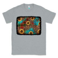 Heather Grey christmas sunflowers and buffalo plaid background Classic Tee - Jasminsmagicworld