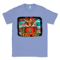 Colony Blue hot coco christmas highland cow with background Classic Tee - Jasminsmagicworld