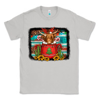 Moon Dust hot coco christmas highland cow with background Classic Tee - Jasminsmagicworld