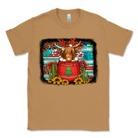 Toasted Coconut hot coco christmas highland cow with background Classic Tee - Jasminsmagicworld