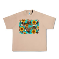 Burro sunflower and cowhides with wood and turquoise background Urban Heavy Tee - Artiststas