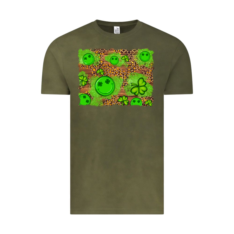 Shamrock Glitter Leopard And Wood Background Vintage Tee by Artiststas | Teevron