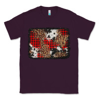 Plum distressed cowhide leopard christmas background Classic Tee - Jasminsmagicworld