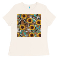 Bone western sunflowers turquoise cowhide seamless background Ladies Tee - RanaPortraitStore