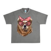 Tornado mama bear with glasses and bandana Urban Heavy Tee - Artiststas