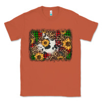 Copper distressed christmas sunflowers leopard cowhide background Classic Tee - Jasminsmagicworld