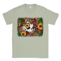 Matcha distressed christmas sunflowers leopard cowhide background Classic Tee - Jasminsmagicworld