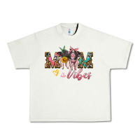 Pistachio mom vibes baby pigs Urban Heavy Tee - Artiststas