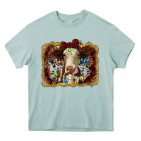 Heifer Cow Christmas Western Background Heavy Core Tee | Teevron