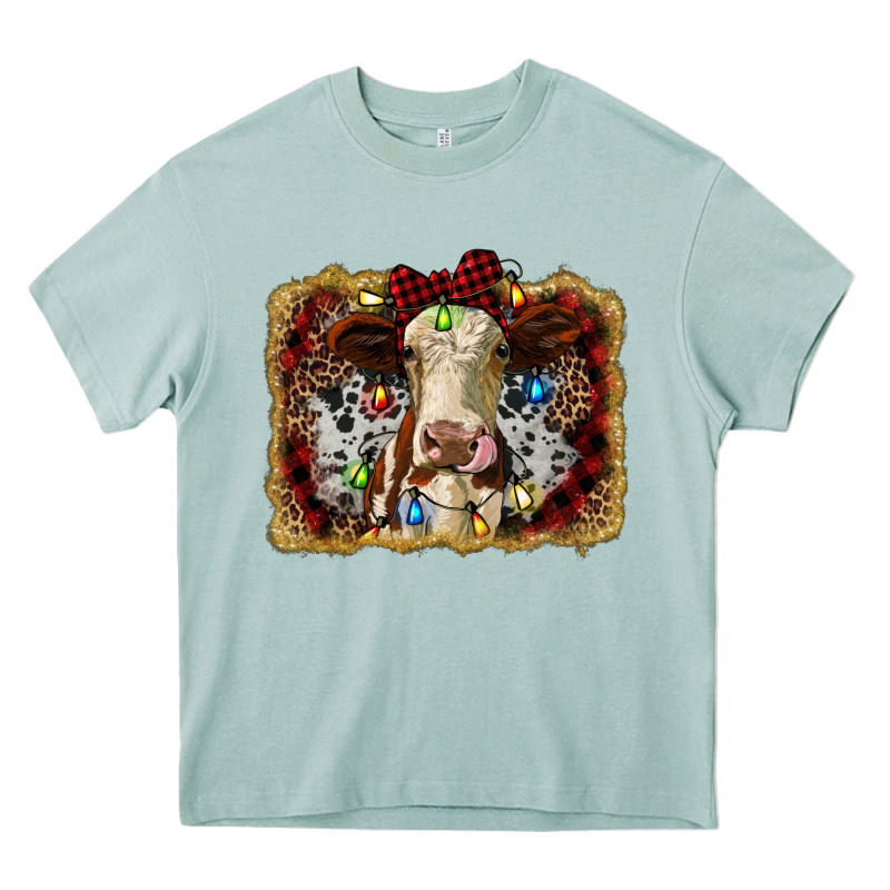 Heifer Cow Christmas Western Background Heavy Core Tee by RanaPortraitStore | Teevron