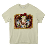 Mossy heifer cow christmas western background Heavy Core Tee - RanaPortraitStore