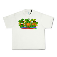 Pistachio st patricks day gnomes shamrock gold rainbow Urban Heavy Tee - Artiststas
