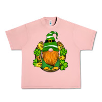 Salmon st patricks day gnomes horseshoe shamrock gold Urban Heavy Tee - Artiststas