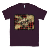 Plum buffalo plaid christmas camouflage glitter background Classic Tee - Jasminsmagicworld