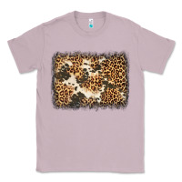 Lilac distressed leopard cowhide background Classic Tee - Jasminsmagicworld
