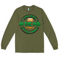 Army Green everybody in the pub getting tipsy Long Sleeve Tee - MaliasSmallBusiness