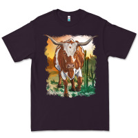 Plum longhorn cow with desert background Premium Tee - RanaPortraitStore