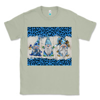 Matcha snowy christmas gnomes Classic Tee - BarkalooDesign