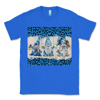 True Royal snowy christmas gnomes Classic Tee - BarkalooDesign