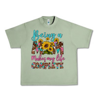 Oil Green being a mom makes my life complete Urban Heavy Tee - Artiststas
