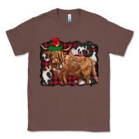 Chestnut christmas highland cow Classic Tee - BarkalooDesign