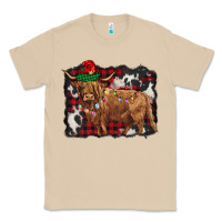Mushroom christmas highland cow Classic Tee - BarkalooDesign
