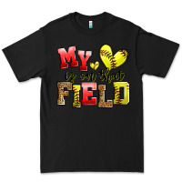 Black my heart is on that field softball Premium Tee - Zillion Design Studio