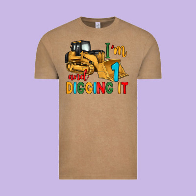 I'm 1 And Digging It Vintage Tee Designed By Artiststas