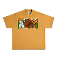 Peanut Butter baby goats and sunflower and cactus with cowhide license plate Urban Heavy Tee - Artiststas