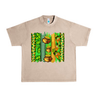 French Oak st patricks gnomes and cloves with leopard  brushstrokes Urban Heavy Tee - Artiststas