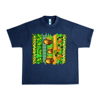 Navy st patricks gnomes and cloves with leopard  brushstrokes Urban Heavy Tee - Artiststas