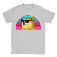 Moon Dust doge coin bitcoin hodl retro sunset Classic Tee - Jasminsmagicworld