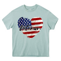 Arona veteran heart american flag Heavy Core Tee - BarkalooDesign