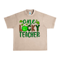 French Oak one lucky teacher Urban Heavy Tee - Artiststas