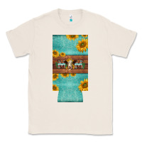 Natural mom hereford cattle sunflowers on tooled leather slim can cooler Classic Tee - BarkalooDesign