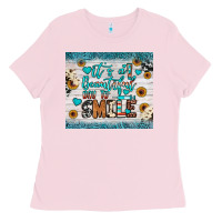 Bubblegum Pink it’s a beautiful day to smile Ladies Tee - JahusDesignShop