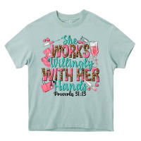 Arona she works willingly with her hands Heavy Core Tee - texasbilliewilder