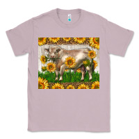 Lilac Western Charolais Bull With Sunflowers Classic Tee - LillyAllenDesigns